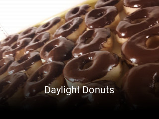 Daylight Donuts open hours