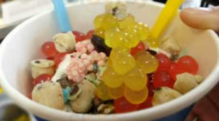 Yum Frozen Yogurt