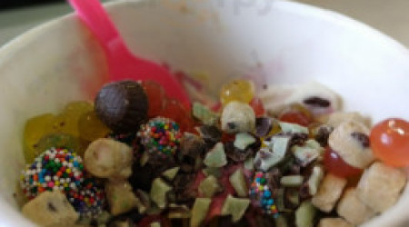 Yum Frozen Yogurt